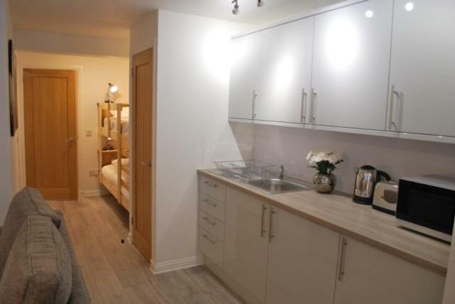Gallowgate Square Apartments Largs Buitenkant foto